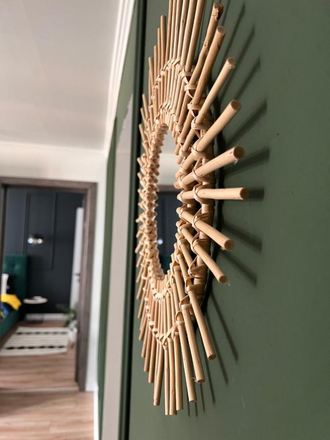 Caris Home Hunedoara Eksteriør billede