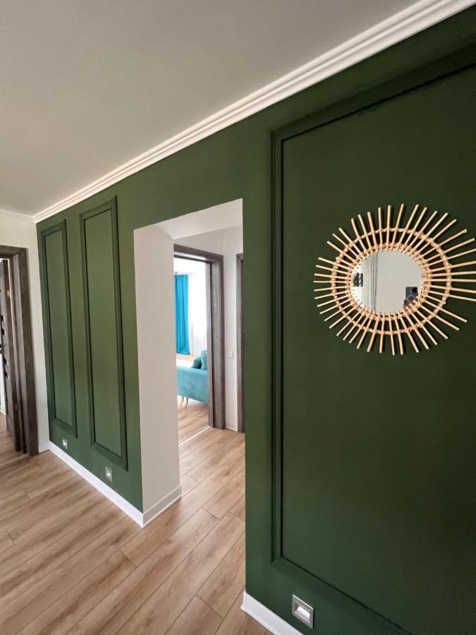 Caris Home Hunedoara Eksteriør billede